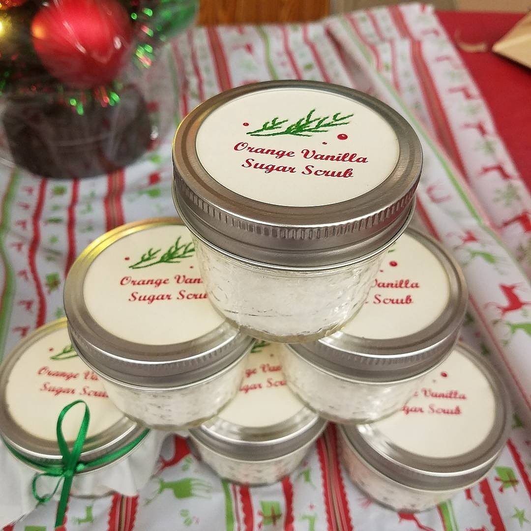gibbsmg18's tweet photo. stop by and see me #SundayMorning mention this post and get $25 off your Premium Starter Kit and receive a special gift from me #crafturday https://t.co/zWUwZJFDbX