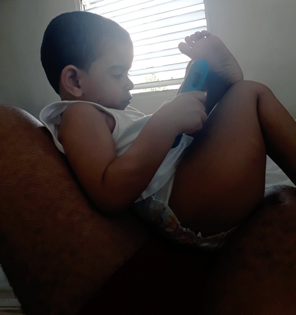 astivoyastoa's tweet photo. #ComoVaTuDomingo
#YoVivoDondeTuVacacionas
#SolPlaya
#TengoUnFlowDeCapo
#TirandoHumoParriba
#TuJevaMeLlamaYtuNoLoSabe
#NetFlixAndChill
#NoWiri
#PocoyóPorLaPita https://t.co/DqE4Hz2No4