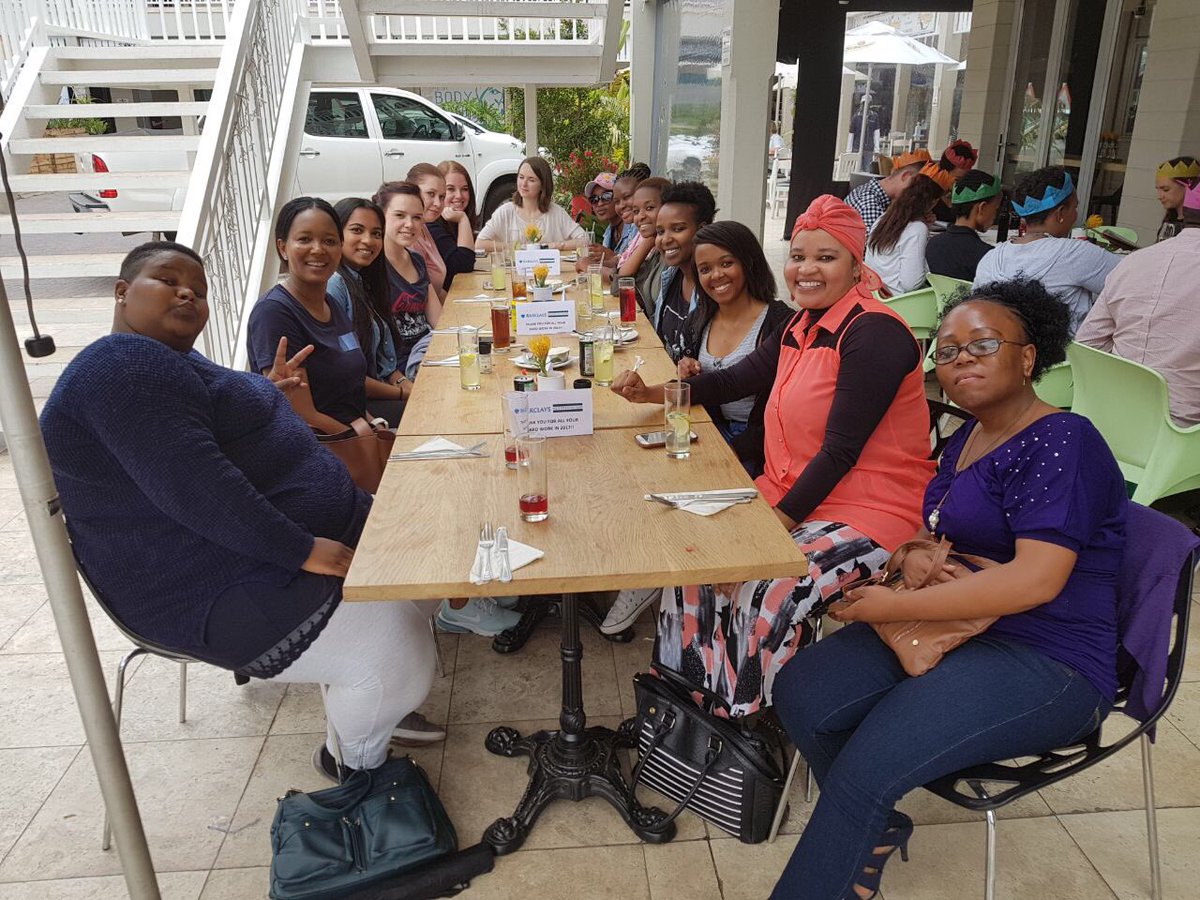 PriNaidooZA's tweet image. Team building 🤝@RSOutsourcing 
#JoburgGSC #resourcesolutions #teambuilding #work4RS