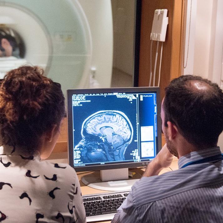 How is your lifestyle affecting your brain? Oxford’s neuroscientists answer some questions from The Big Brain Competition: po.st/NxalBu @OHBA_Oxford @OxPsychiatry @OxNeuro