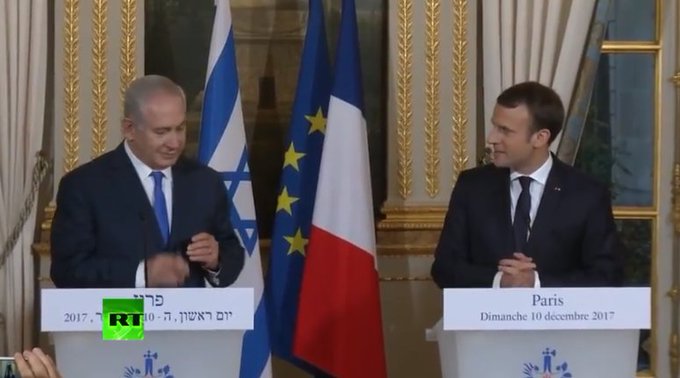 Voir l'image sur Twitter Voir l'image sur Twitter