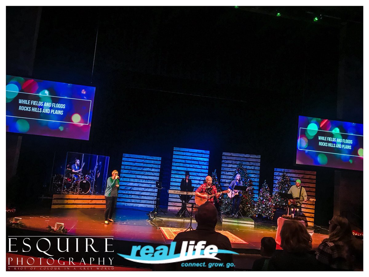 EsquirePhoto's tweet photo. .@RealLifeMN “Great Are You Lord.” At #RealLifeMN with Kristine to be refilled with His grace, Love and Forgiveness. #besomebody #life #love #empower https://t.co/Ykx5XKcEPr
