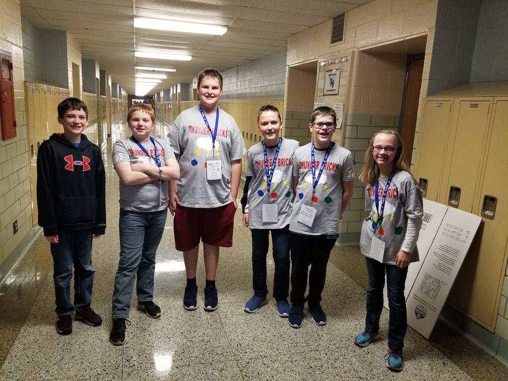 DonnaRudder1's tweet photo. Thunderbricks done with judging. #mmsfll @miss_hartman @MMSDudziak #onceacard https://t.co/ugU77SdmXx