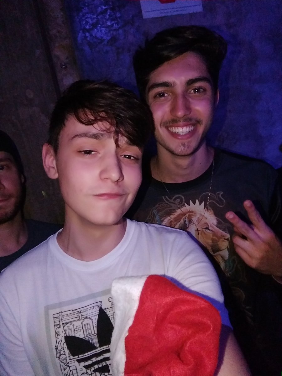 vsfkaique's tweet photo. @Jukeslol um monstro https://t.co/Ge3Vzy8AJq