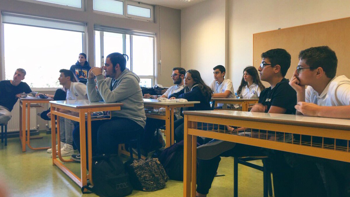 alacrityteam_'s tweet photo. Ημέρα Συνάντησης!
Meeting Day!
#alacrity #alacrityteam #f1 #f1inschools #meeting #day #fasterthanpossible https://t.co/fyfXCqtptw