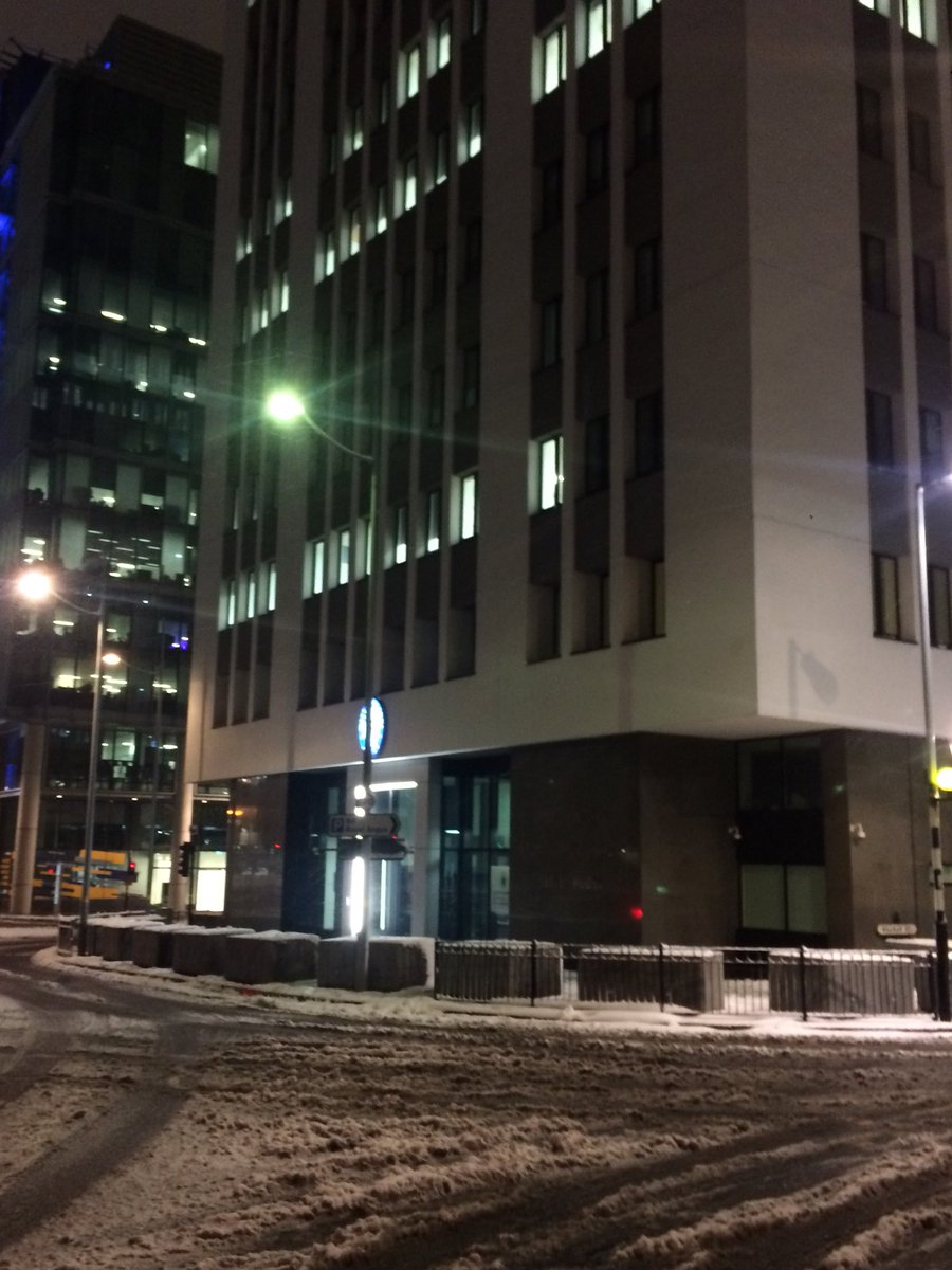 Well done to @HighwaysEngland @CMPG and all the LAs who kept the W.Mids moving today. Thanks to all <a href="/WMPolice/">West Midlands Police</a> staff who managed to get in to work. I suspect a scenic, icy and disruptive day tomorrow!