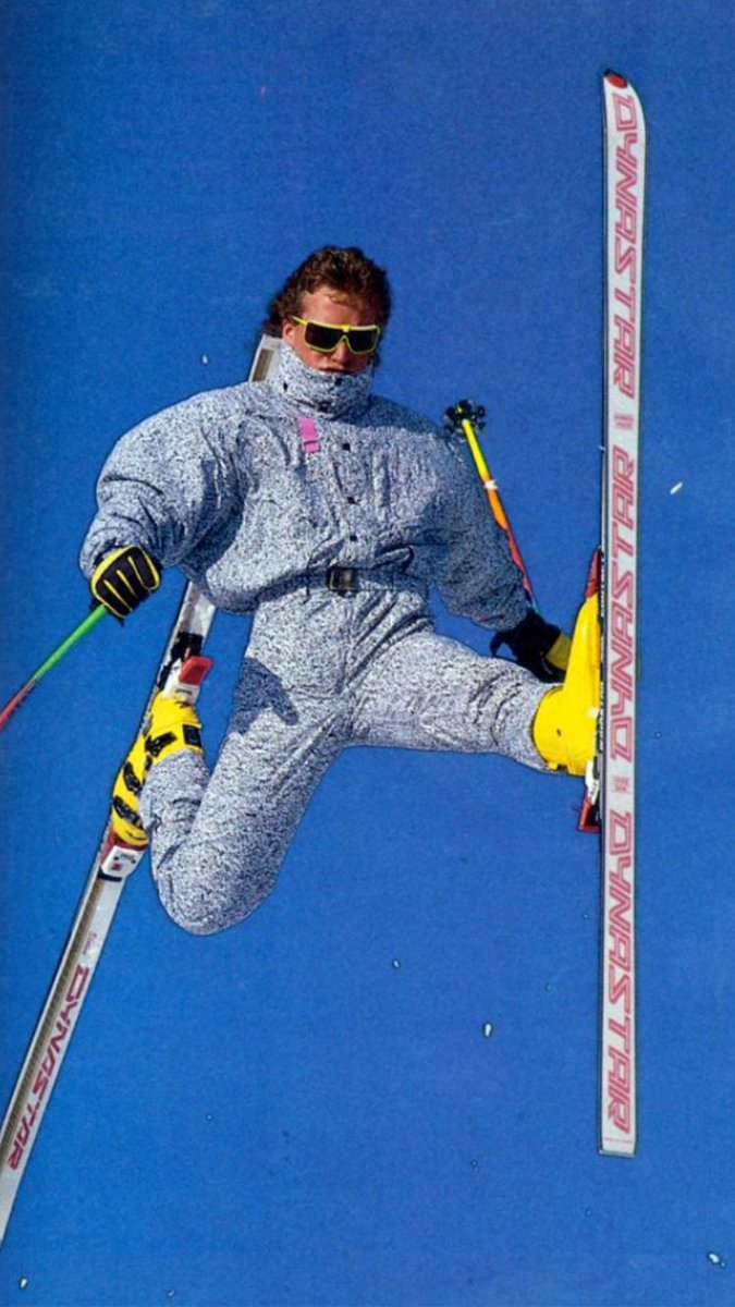 ThinkParo's tweet image. Who's ready for the ski season?! Let us take you to @BlueMtnResort for the day without the hassle of driving! #daytrip #skiseason #bluemountain #kwawesome