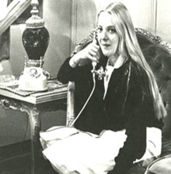 ¡Feliz cumpleaños <a href="/EdithGonzalezMx/">Edith Gonzalez</a>! Damos un recorrido en FOTOS de su exitosa carrera  ow.ly/J2GO30h6IaW