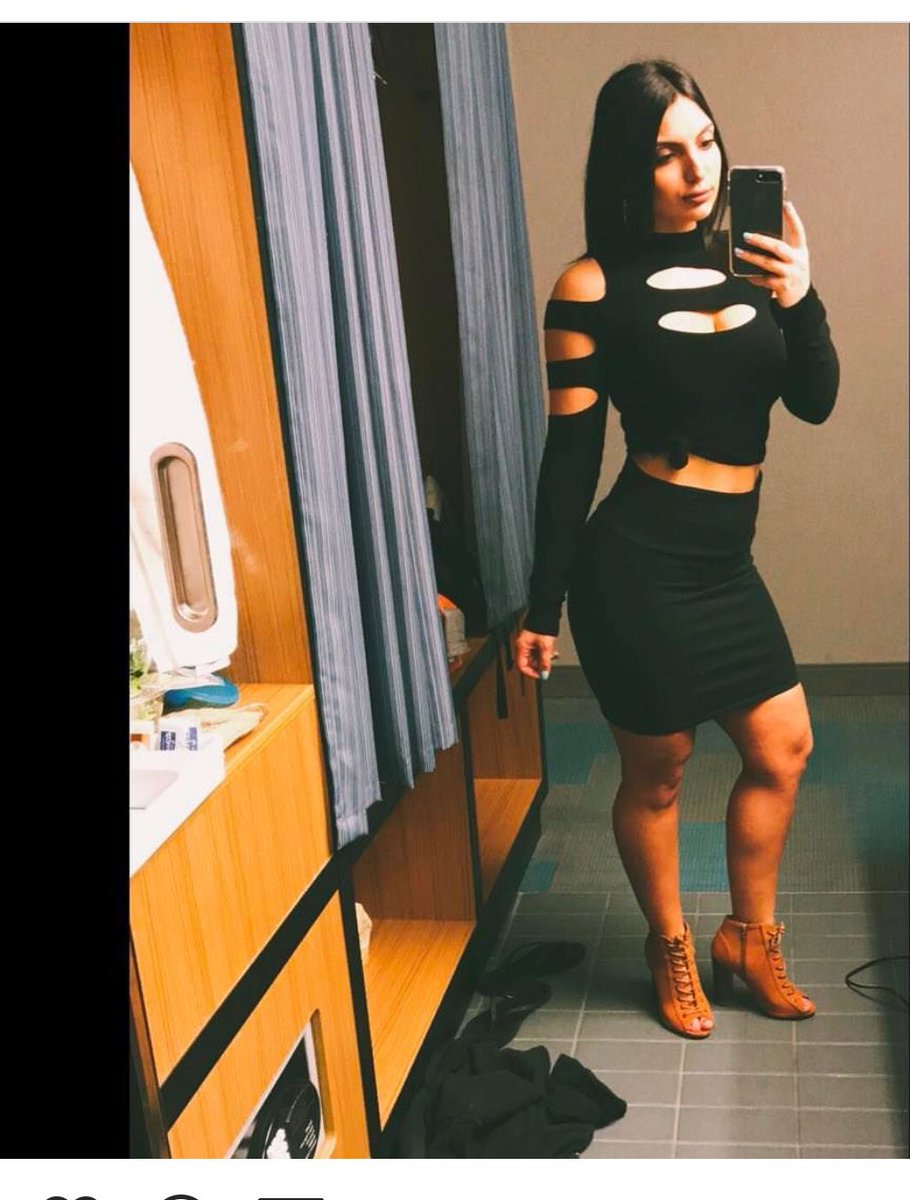 tina__noel's tweet photo. @express Black on black #expresslife #4expresspoints #expressfashion #expresstop https://t.co/i2c7SR0kaE