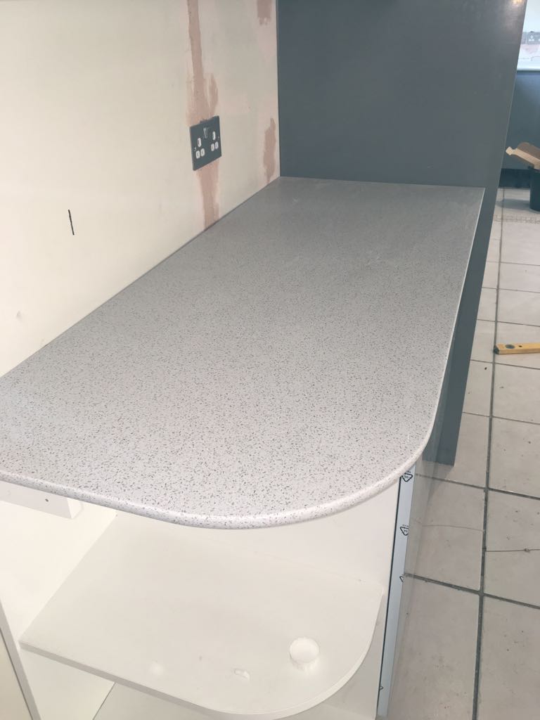 RO_Surfaces's tweet photo. A few from this week some HIMACS with intergrated sinks, some Mistral 25mm with sharksnose profile and some Staron from the Supreme range @Karonia_Ltd @HIMACSUK @BlackheathP #worktops #NewcastleUponTyne #fabricators #cantwaitforxmas https://t.co/7trsPamonI