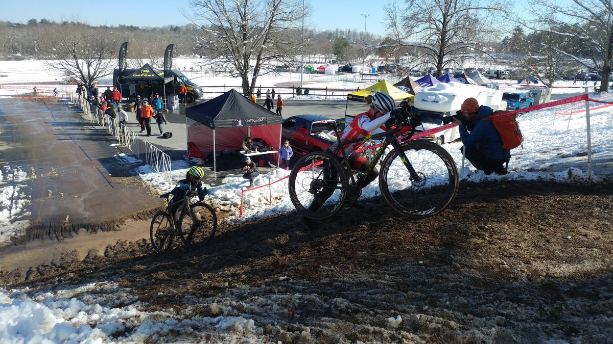 Thumbnail Credit (cxmagazine.com): Ruby West with Lily Williams in toe up the wall. Allison Arensman leading the chase group. #NCGP #procx