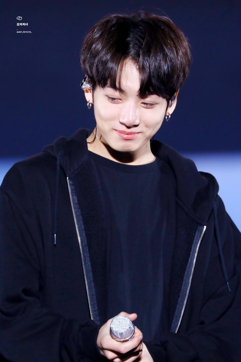 jungkook pics 🐰 on Twitter: "He is laughing, i am happy, he is crying i