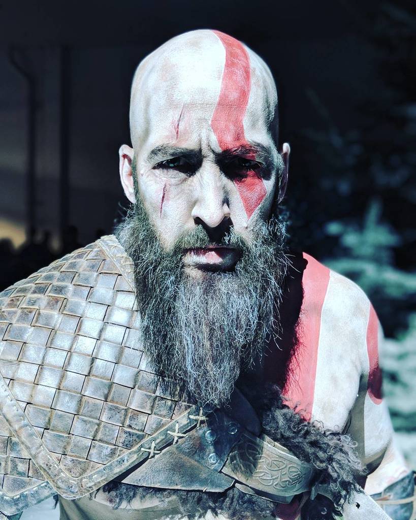 BlockHeadGaming's tweet photo. #godofwar #iamablockhead #PSX2017 #PSX #psx17 #PSXContest #PlayStationExperience Follow us and subscribe to us on YouTube! #PlaystationExperience2017 #playstation #sony #PS4 #PS4pro #teampixel2 #kratos #godofwar4 https://t.co/nzPKhadYsS https://t.co/bMW2c2LvYE