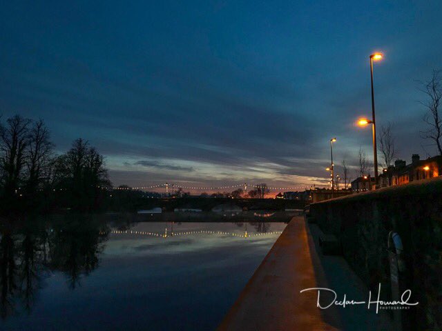 DecHPhotography's tweet photo. Lovely #sunrise in Fermoy yesterday https://t.co/UGmLTCUwNb