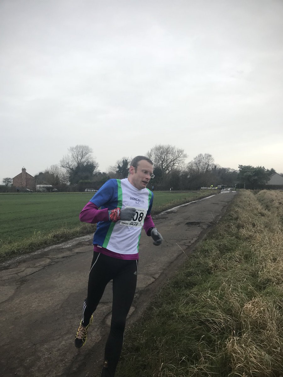 kevthebike's tweet photo. Top running today at the Turburry Tinsel Run. @MetrestoMiles @J_CycleShack @IAmGARETHEVANS https://t.co/YSbuqMTF7K