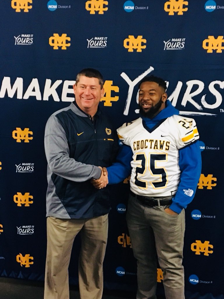 Blessed to receive my first offer from Mississippi College ‼️#OfficalVisit