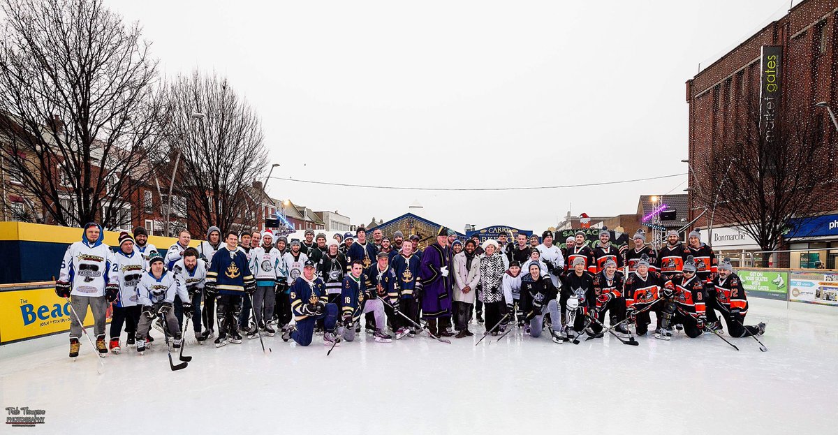 What day of awesome hockey in beautiful Great Yarmouth for the <a href="/UKWinterClassic/">UK Winter Classic</a> . Massive thank you to the teams, <a href="/greatyarmouthbc/">Great Yarmouth Borough Council</a> <a href="/BBCNorfolk/">BBC Norfolk</a> <a href="/itvanglia/">ITV News Anglia</a> <a href="/iSkateUK/">iSkateUK</a> for making today possible! Until next year 👌