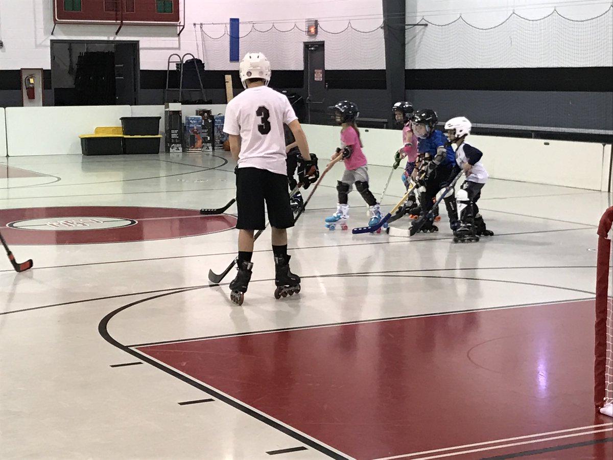 StCRecCenter's tweet image. It's hockey time!