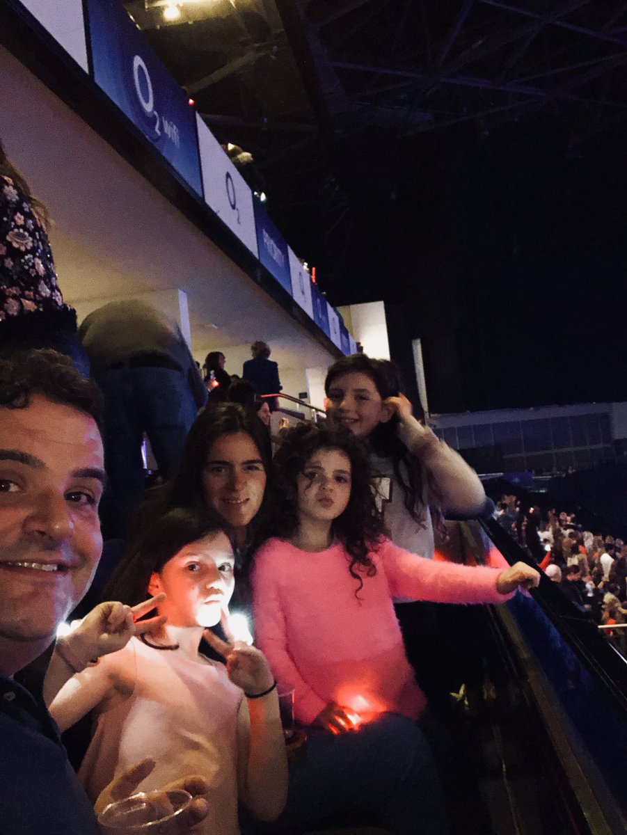 paulsamuels99's tweet photo. #jjbstage @CapitalOfficial https://t.co/8JcwUEu2RE