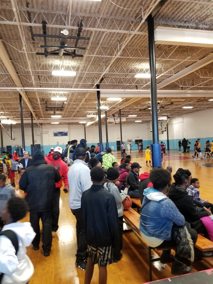 Coach Rosser tweet media