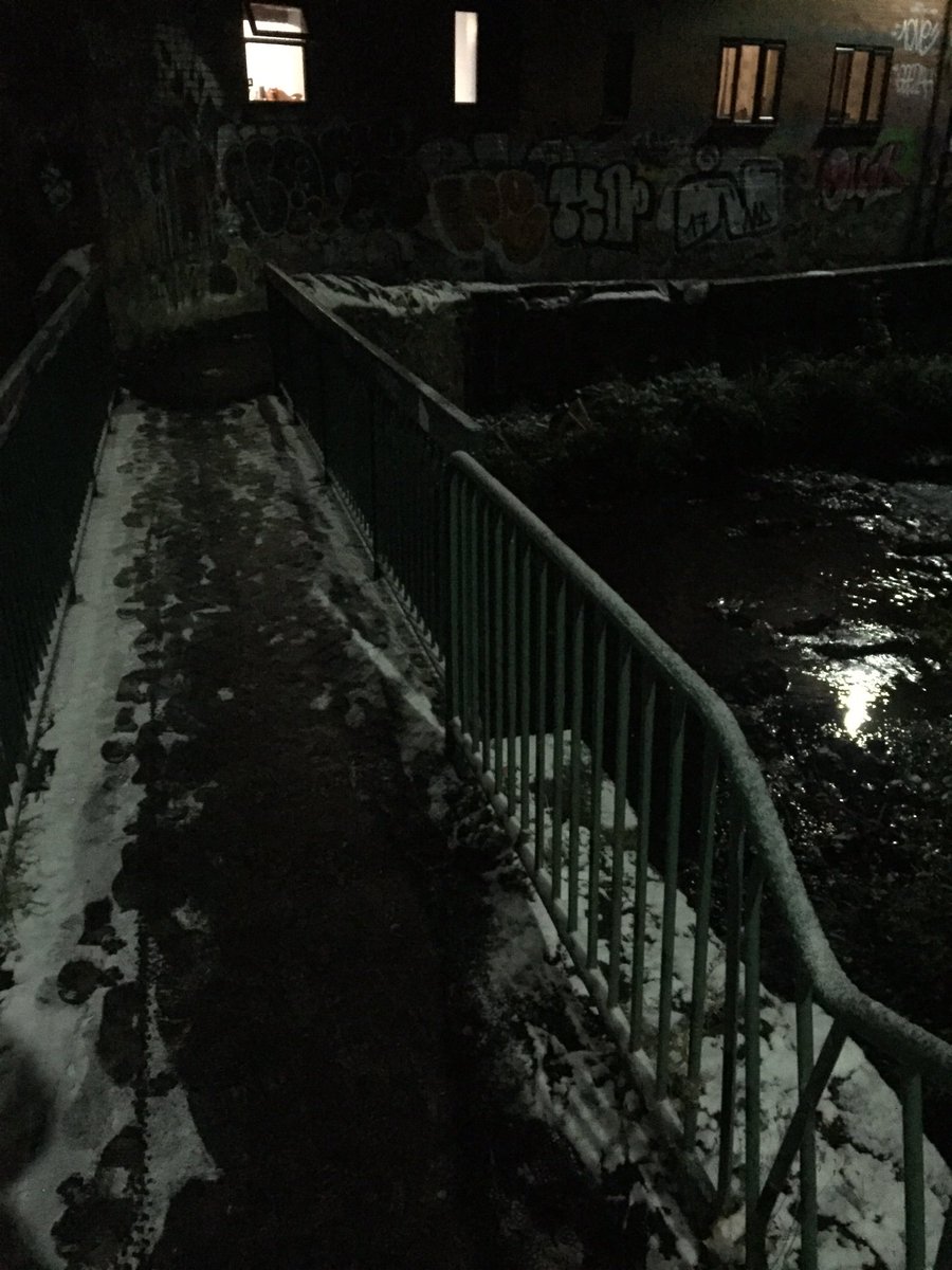 GradTime tweet media