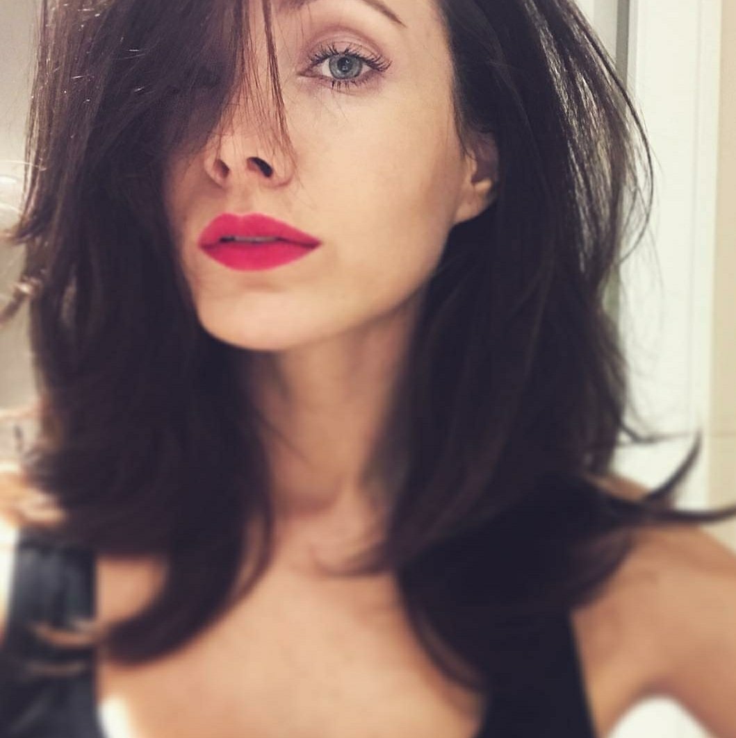 bellaatriix's tweet photo. 💋💋💋💋💋💋💋 https://t.co/5Gz8g6Ijuk
