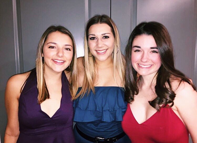 Alpha Xi Delta-UIUC tweet media