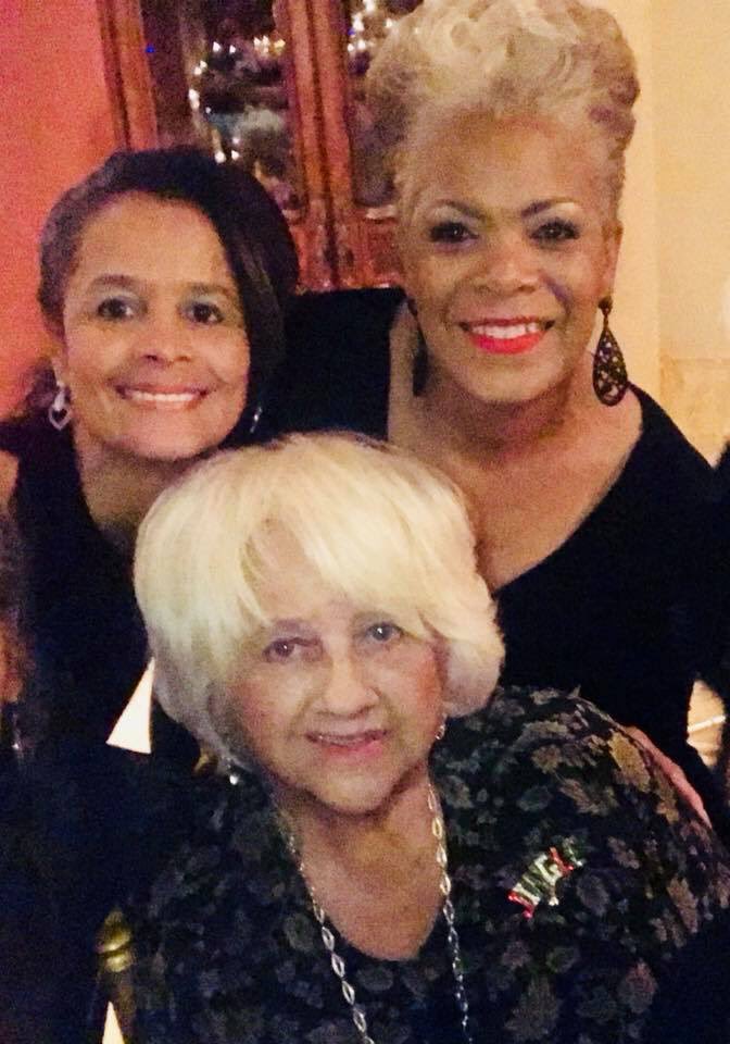 CCchapter_links's tweet photo. Our Chapter holiday celebration!  Always a delightful party! #CCCLinks #LinksInc https://t.co/6rOBY7Tb3H