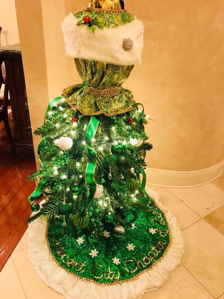CCchapter_links's tweet photo. Our Chapter holiday celebration!  Always a delightful party! #CCCLinks #LinksInc https://t.co/RylRt00CTZ