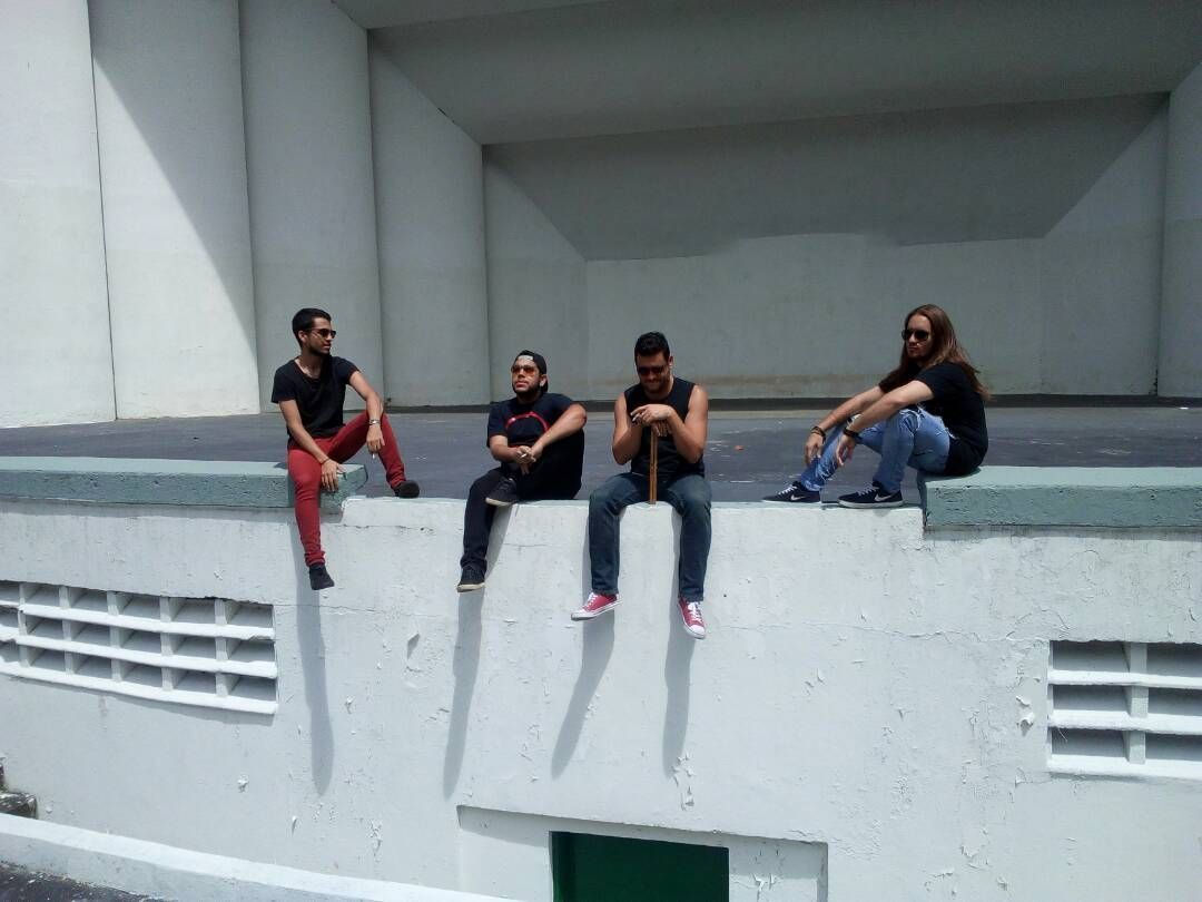 Para vivir hay que perder los miedos #BAUMW

#SesiónDeFotos #ConchaAcustica