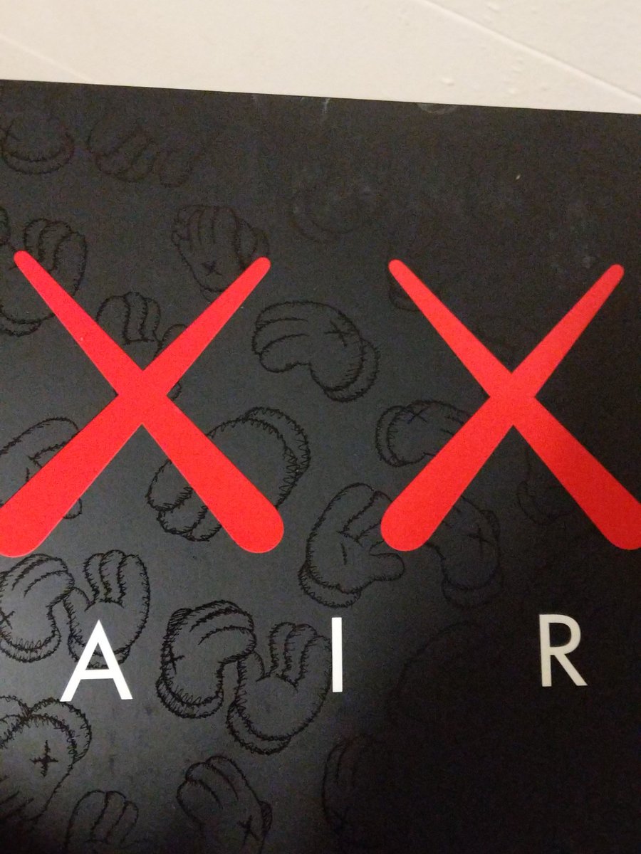 iamfranceley's tweet photo. Hhhhmmm X marks the spot #kaws4 #jordan #air #jordan4 #kicks https://t.co/J7MMJDGuEy