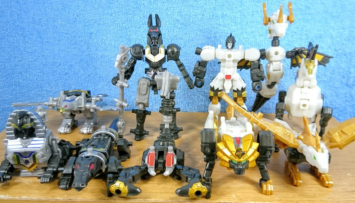 ダークファラオ&パラディンアーサー買ってきた。 念願のアナザーカラー