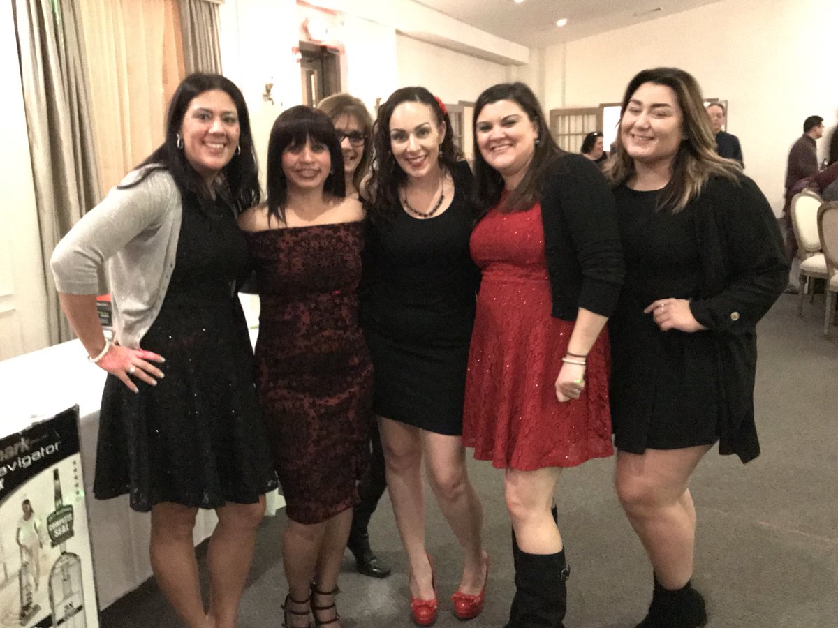 Chichi6175's tweet photo. The beautiful fun committee ladies, you ladies rocked the house 💝💕 https://t.co/xlGRZBnK3w