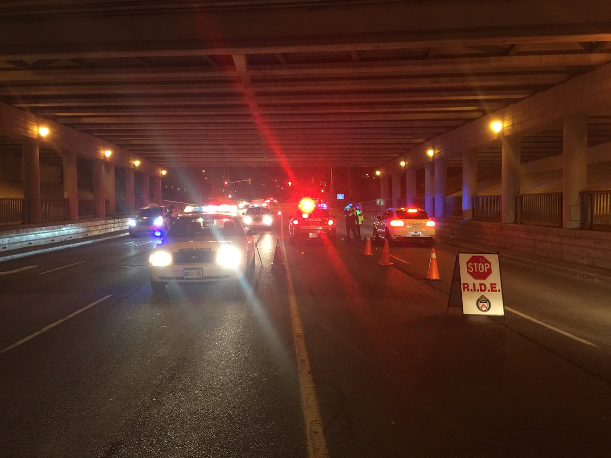 iCop54's tweet image. Don’t Drink and Drive.  Consider this a heads up that we are out conducting RIDE spot checks in @TPS54Div tonight.  Happy Holidays