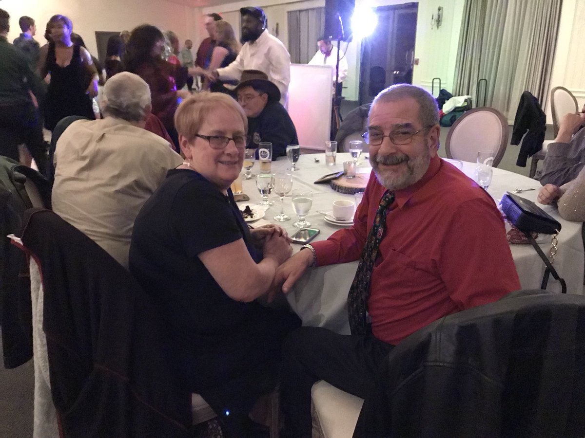 Chichi6175's tweet photo. What great fun we all are having @1250 https://t.co/18whfiz9NY