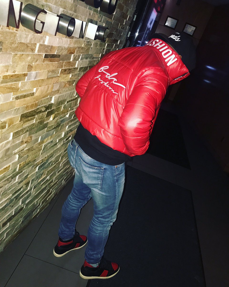 Teno_Rick's tweet photo. "No Wings Attached, You don't get fly like this, No Strings Attached, Imma pop my $h!t" #BDCFASH https://t.co/49umnsvaAi