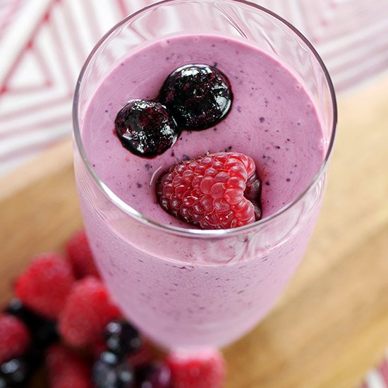 cookingperfect's tweet photo. Delicious strawberry & blueberry smoothie 🍓
Recipe: https://t.co/O81O9B6j44 | #bluebrry #strawberry https://t.co/MbO0dwyO9z