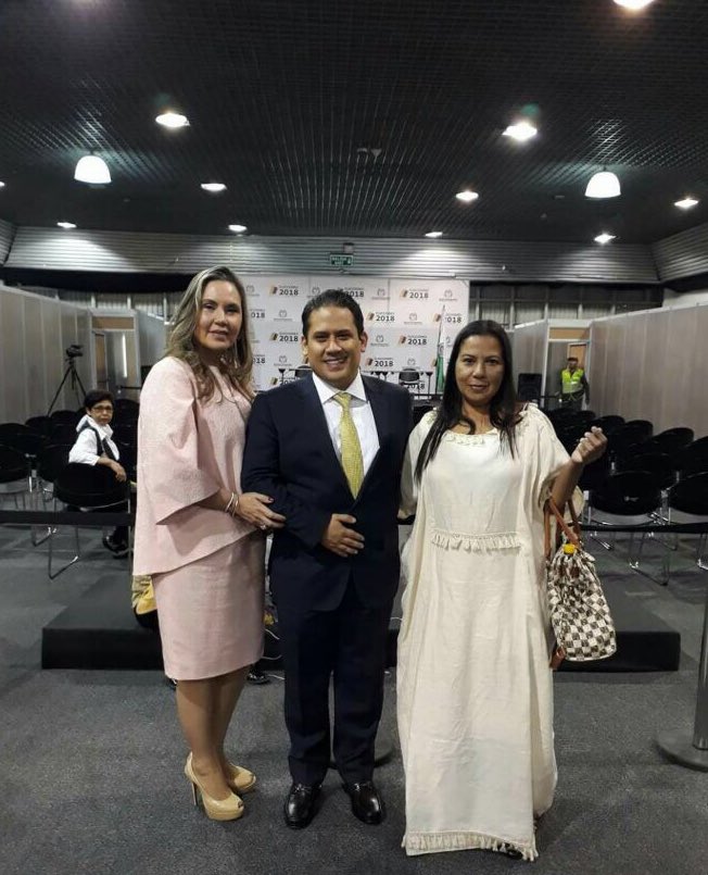 HELIODOPTERO's tweet photo. FERNANDO GÓMEZ, hijo del asesino en serie Kiko Gómez, hoy se lanzó impunemente al Senado a pesar de estar incurso en el homicidio del querido y eminente neurólogo de Barranquilla Jorge Daza Barriga. El martes publicaré lista de los colados de la mafia en estas elecciones. https://t.co/X1AwWHHkqQ