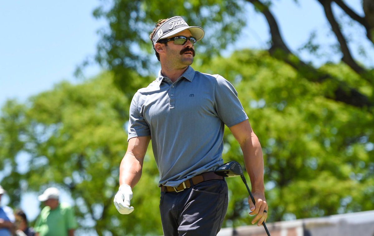 PGATAmericasESP's tweet photo. What a comeback! @MattyRyan24 followed a 78 at @WebDotComTour Q-School Final Stage with rounds of 69-65-61 to move inside top-45 who secured starts in 2018. He had 3 top-10s in 15 starts this #pgatourla season, including a playoff loss at the #VISAOpenARG. https://t.co/rirCEkVkRM
