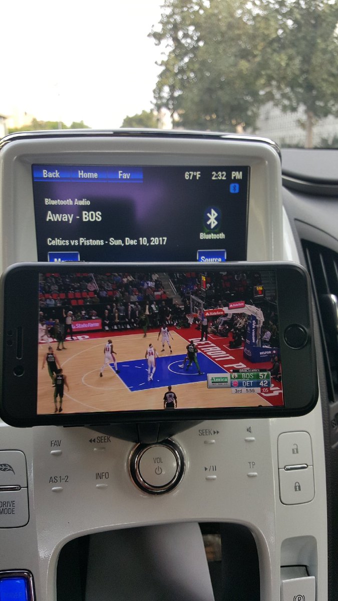 theloniousdee's tweet photo. Watching my C’s on the go Let’s Go @NBCSCeltics https://t.co/MHQYY6thMO