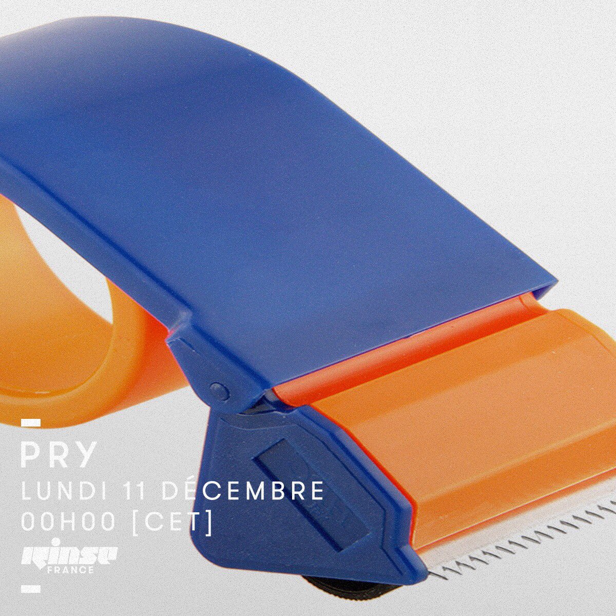 Un_ion_'s tweet photo. Hour away. @RinseFrance https://t.co/JsdeFSr9qq