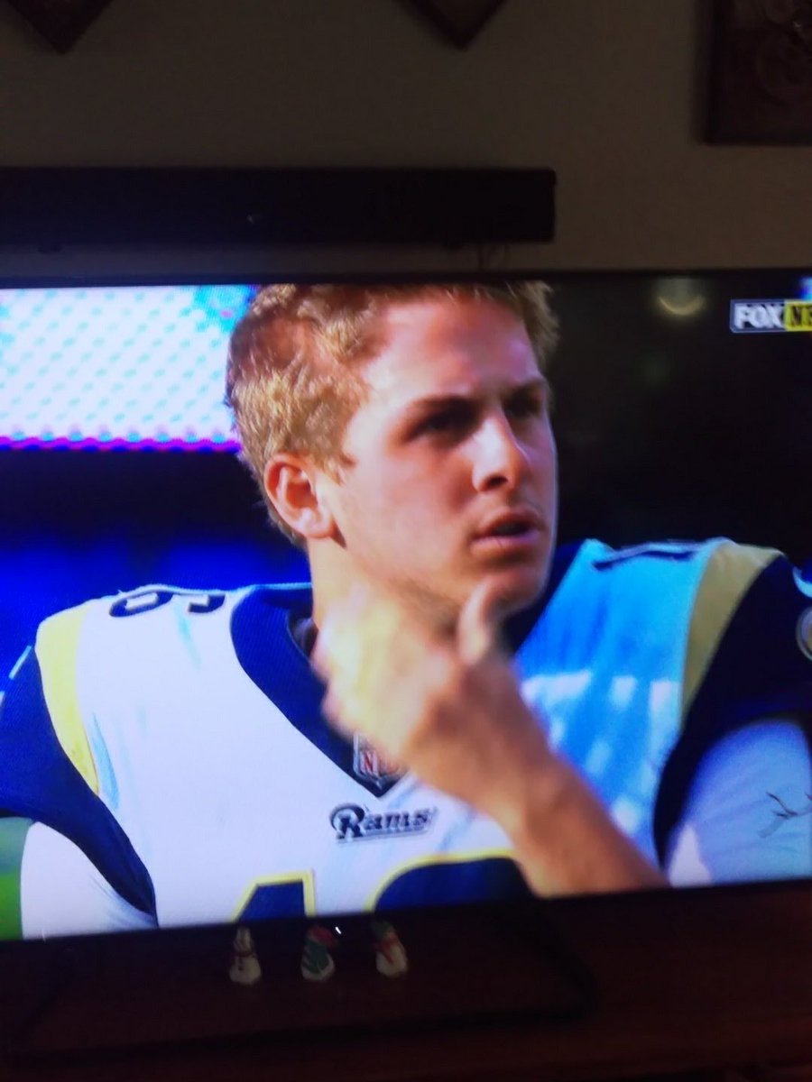 kyledeshaw's tweet photo. Hey @Ask_Spectrum  all my TV service through you does is freeze up. You should give me some money back for having to stare at Jared Goff's face for the last hour. https://t.co/FxflO9azkU