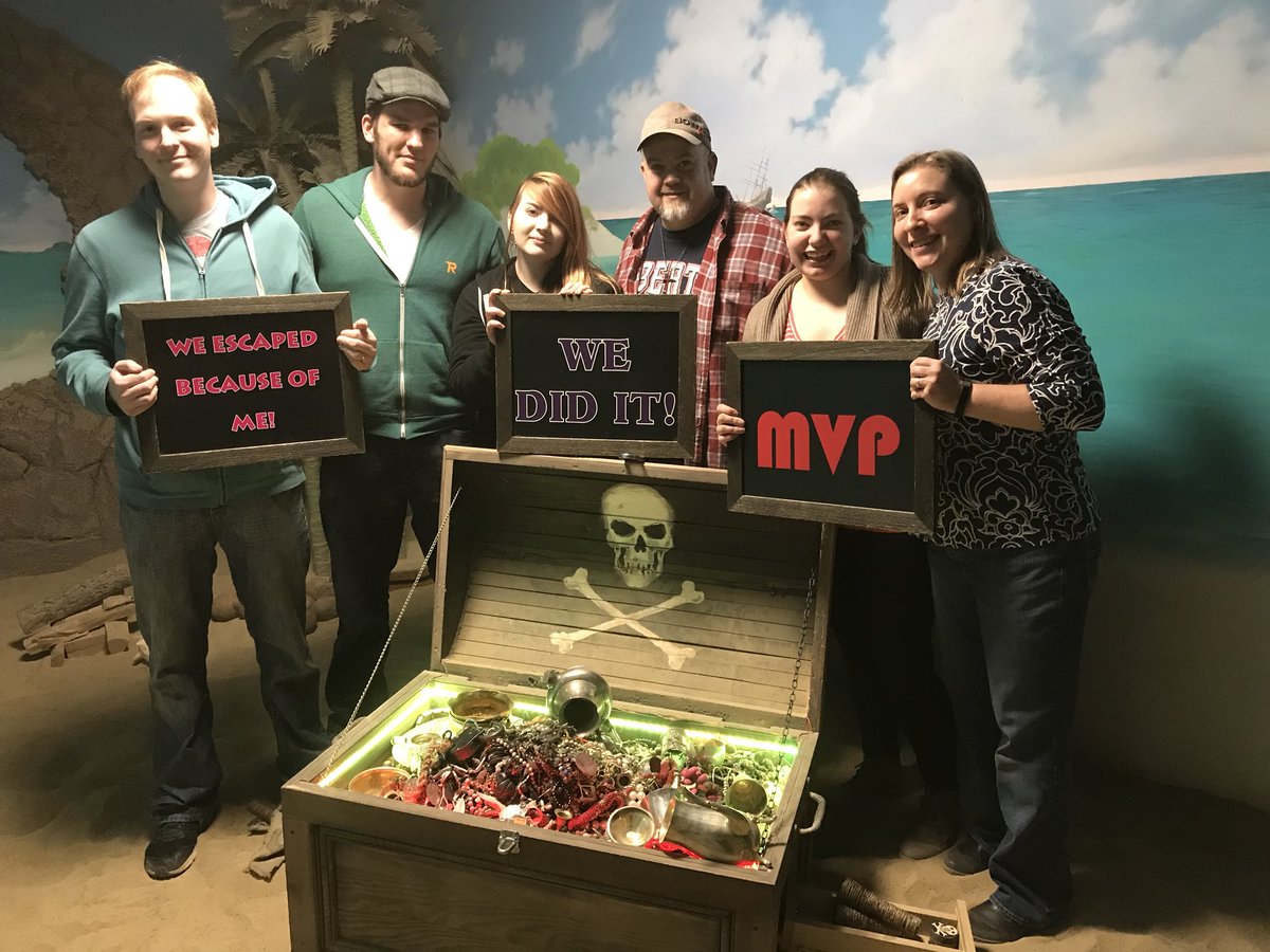TheBikerPastor's tweet photo. Ok we were able to escape! Great time with the family! #MoreTime4What https://t.co/ytmfwXQPTL