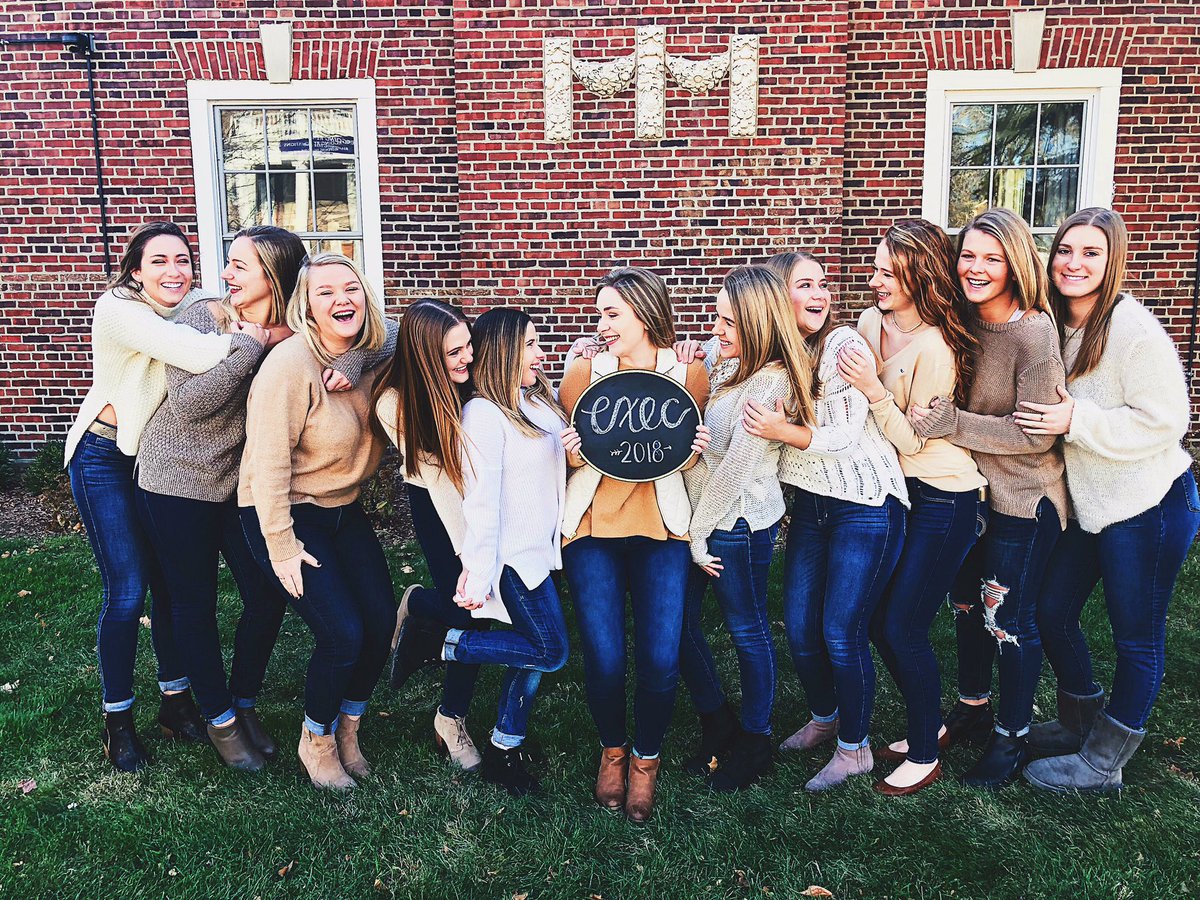 PhiSigUIUC's tweet photo. Who's ready to meet our new Executive Board?! 💙💛 So proud of you all! https://t.co/WAFc619YFS