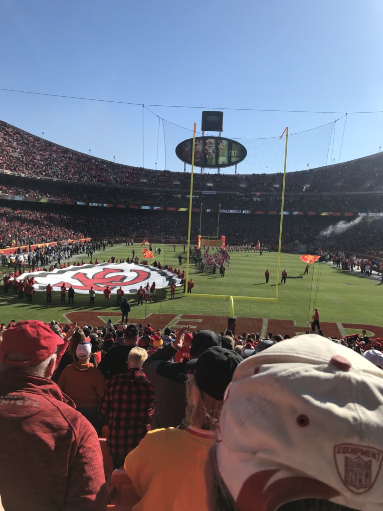 ryanlionlowe00's tweet photo. Raiders!!!!!!! https://t.co/Qhzac9JsgJ