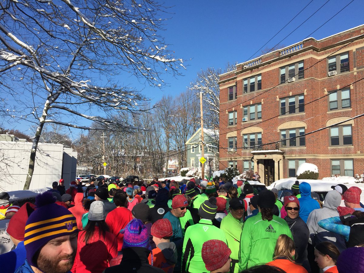 SenatorMikeRush's tweet photo. Great morning run with @MattOMalley @RUNPRC #WaltersRun #WestRoxbury #5k #Community https://t.co/mPMrZw7mLV