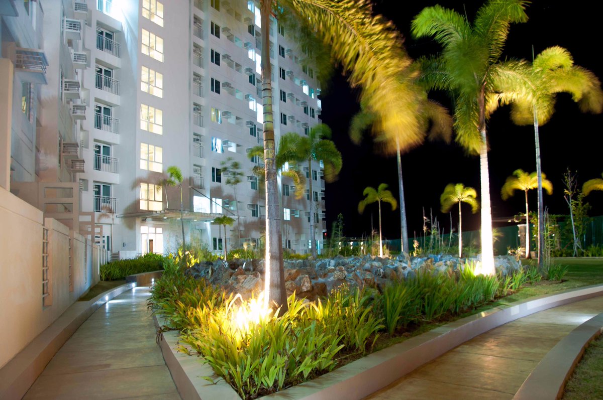 OfficialSOCLand's tweet photo. Quick evening stroll or Run?
#anuvaliving #condoliving
#realtyph #realestateph #brokerph #propertiesph #investmentph #renttoownph #pagibigfund #realestatephilippines #realestate #househunting #houseforsale #home #apartment #property #instaliving #reallivingph #condolivingph https://t.co/dlbF5LO3K1