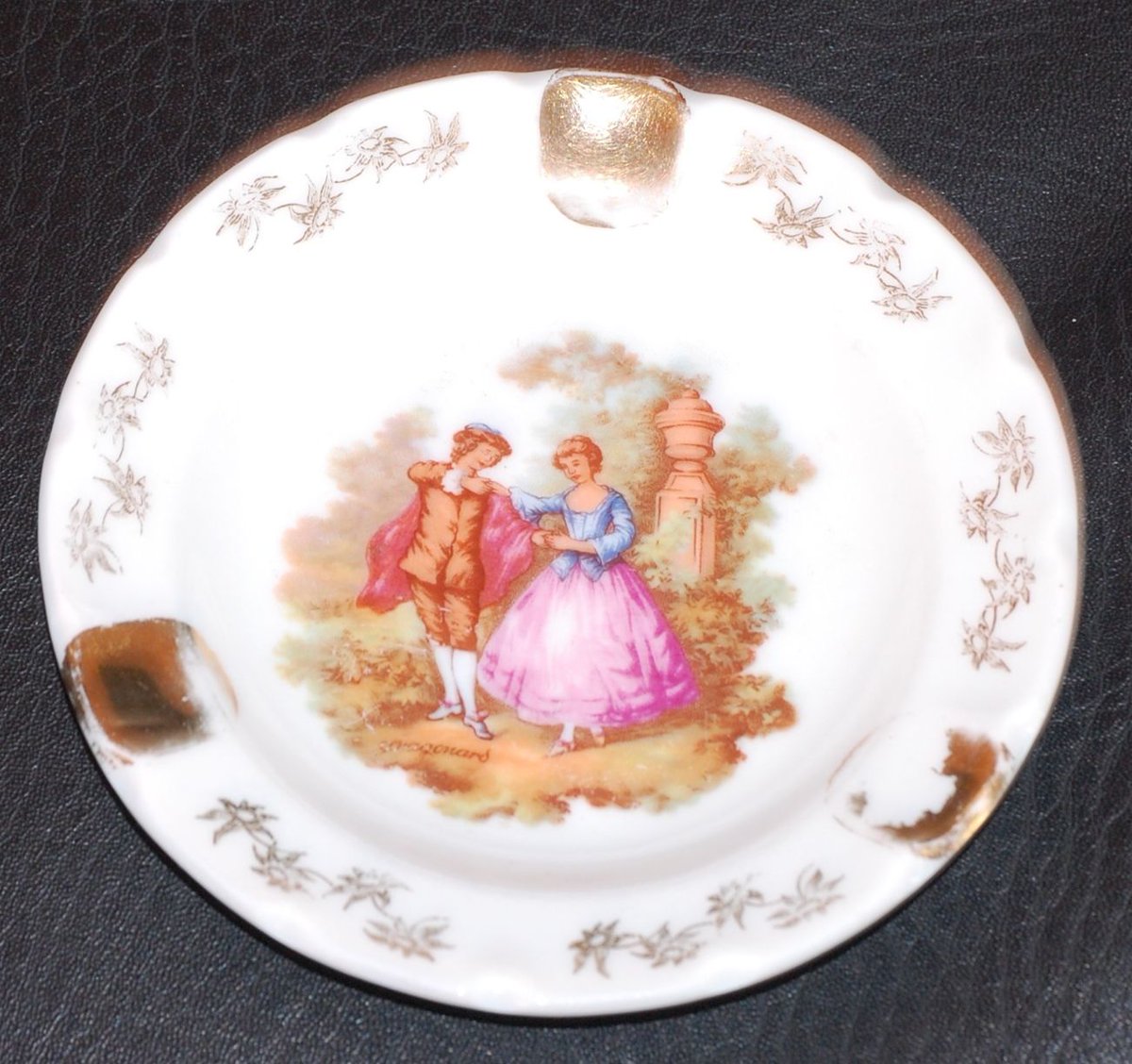 bindclick's tweet photo. BUY 1, GET 1 FREE
Limoges France Ashtray Porcelaine Courtship Scene Decorative
https://t.co/zqIqOEhg4Z
#diadelosderechoshumanos #cosasqueaprendídeestecongreso el tiempo
#humanrightsday #sundaymorning #weirdresponsestoiloveyou #manchesterderby #adviceformeninpower https://t.co/uTcUnKnQW0