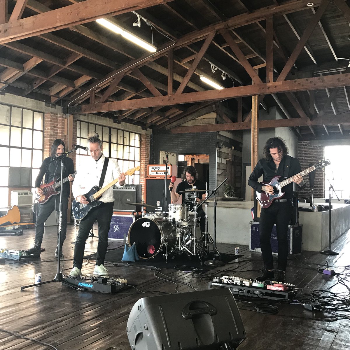 _woodrowco's tweet photo. What a weekend! Huge thanks to all the musicians who participated in the Pabst Wax LA Sessions! Stay tuned for full video recaps... @DjLORDofficial @RETOX31g @BALLERINABLACK #jumprampband #cheaptissue #pabstwax #losangeles #pbrmusic https://t.co/WrJyWrSq3K