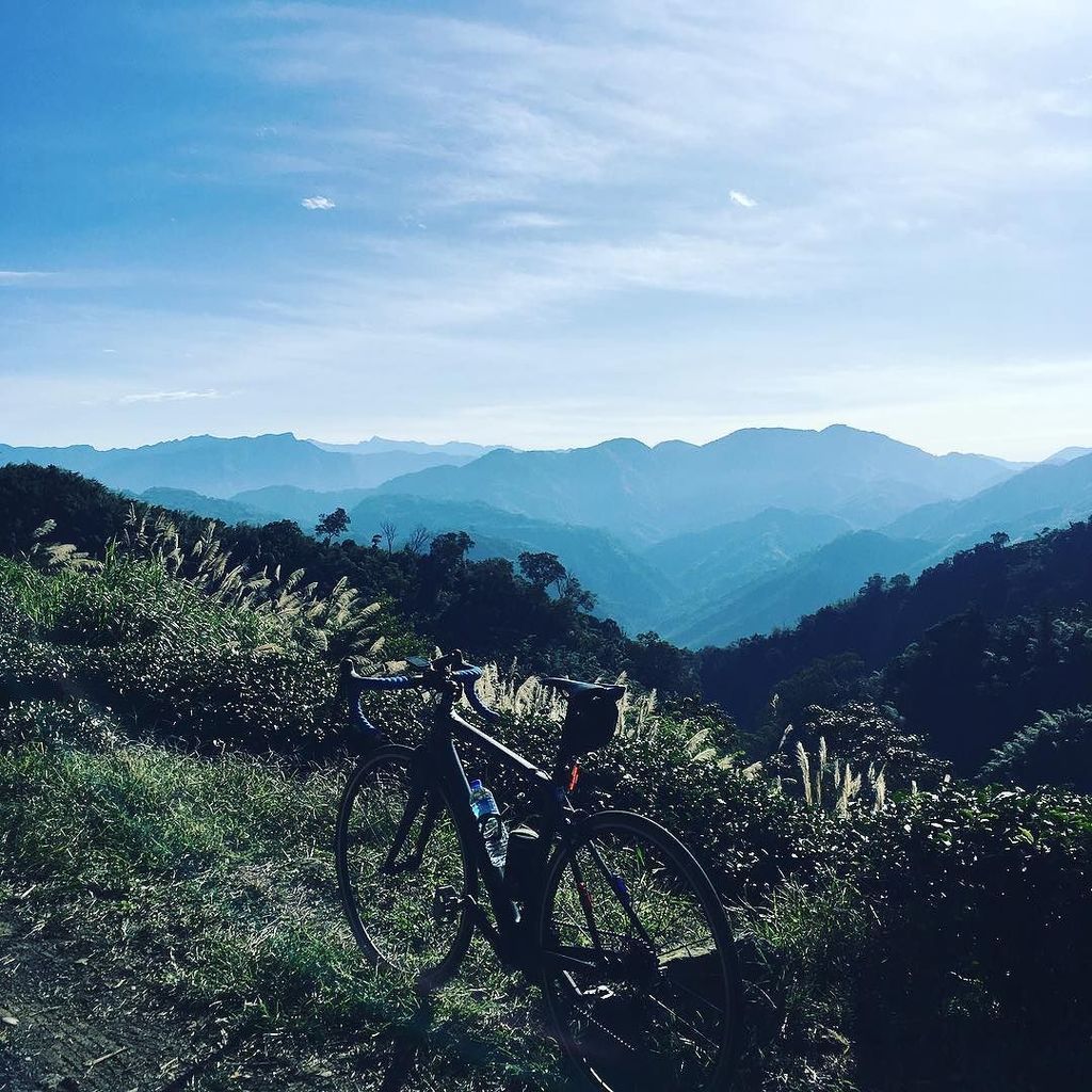 hills and mountains cycling